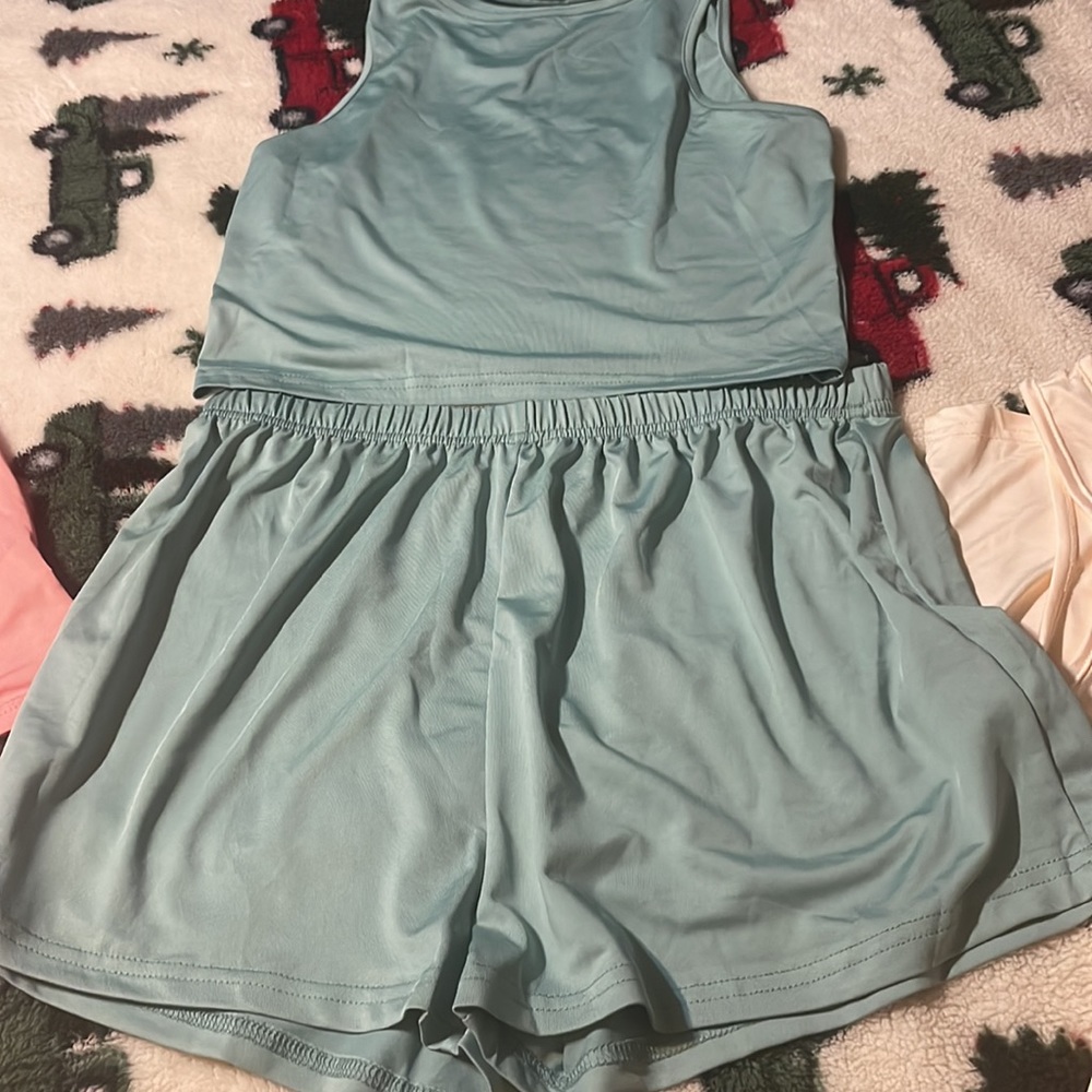 Pajamas- 3 sets - Picture 3 of 5